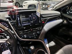 تۆیۆتا کامری